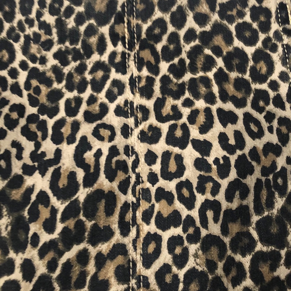 Jolt Stretch Animal Print Leopard Skirt Size 7/28 - Picture 3 of 7